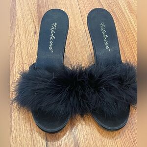 Fabulicious Black Feathered Women's Slippers